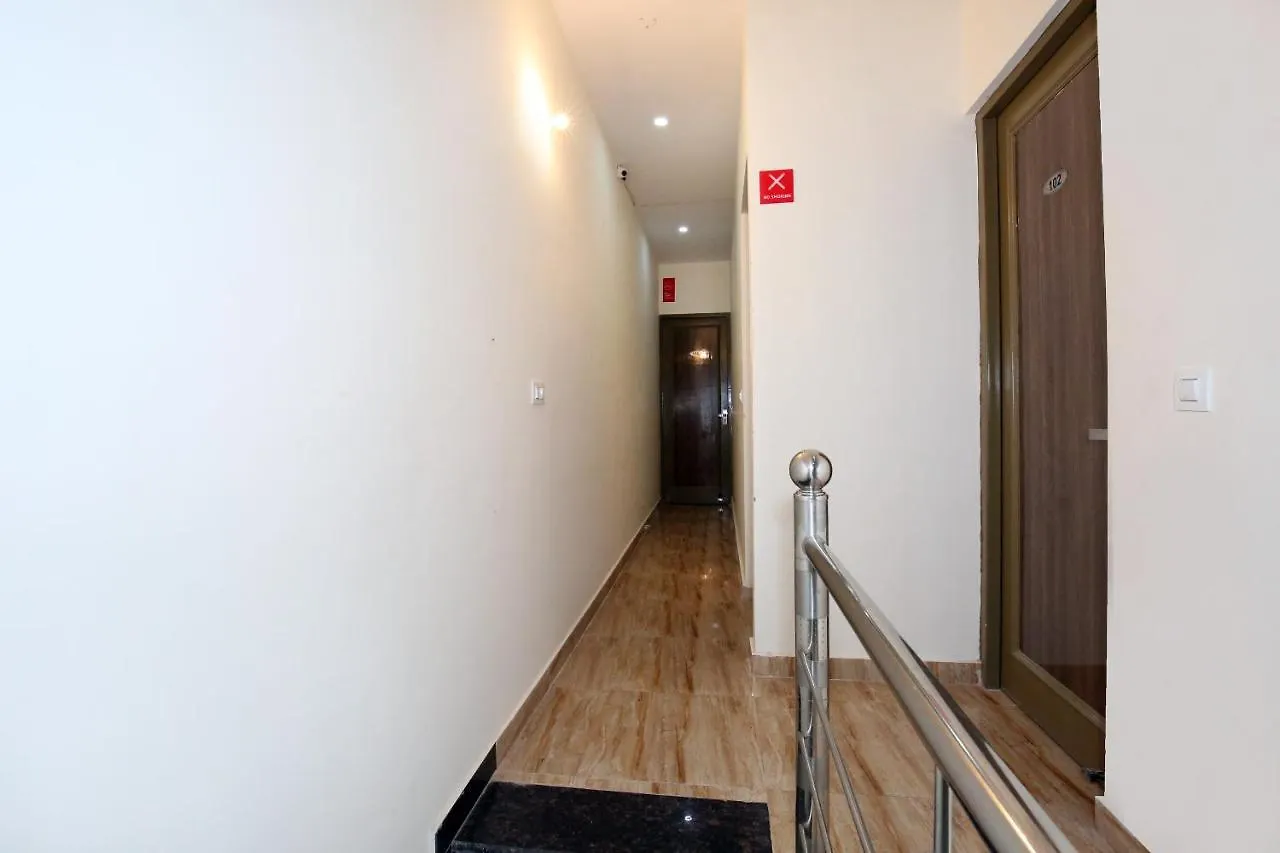 Oyo The Platinum Hotel Zirakpur